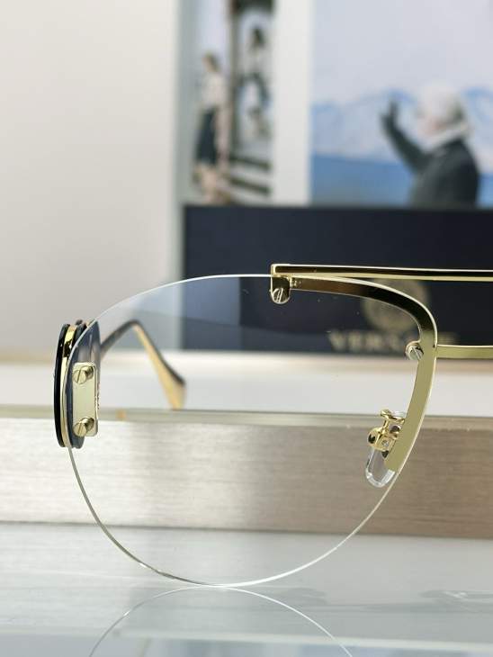 Picture of Versace Sunglasses _SKUfw79279729fw
